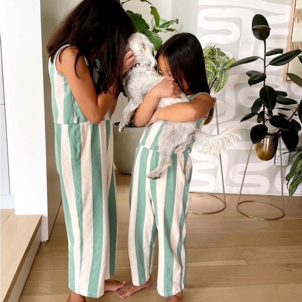 Alice & Ames size 5 (SLEEVES)